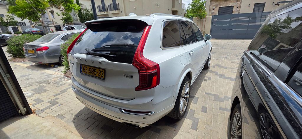 וולוו XC90
