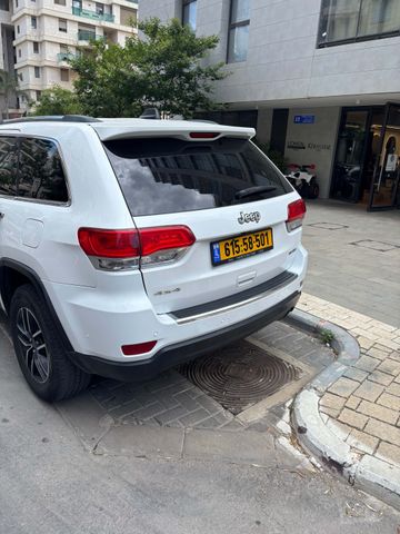 ג'יפ גרנד צ'ירוקי