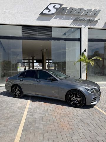 מודעת רכב מרצדס-בנץ E-class