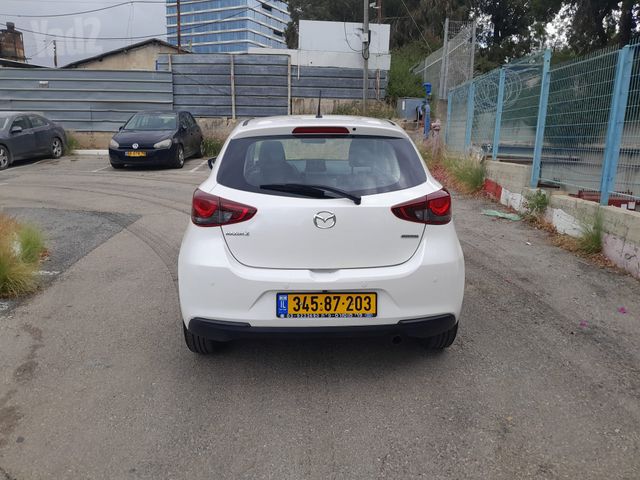 מאזדה 2