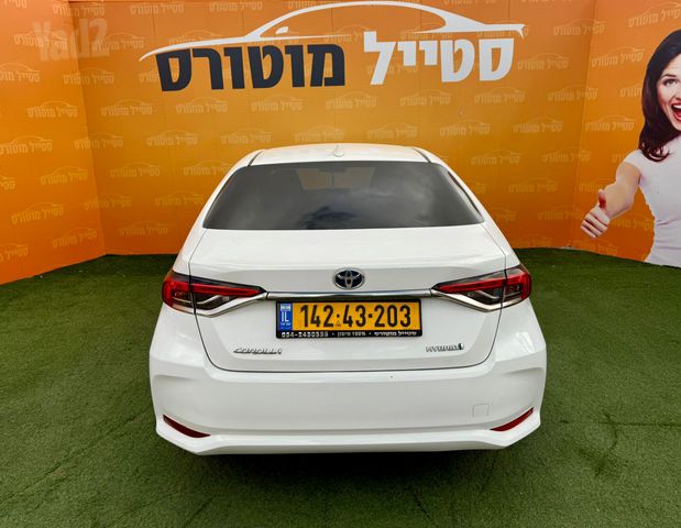 טויוטה קורולה
