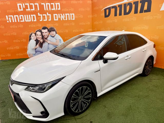 טויוטה קורולה