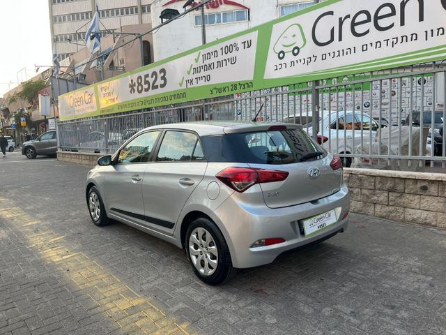 יונדאי i20