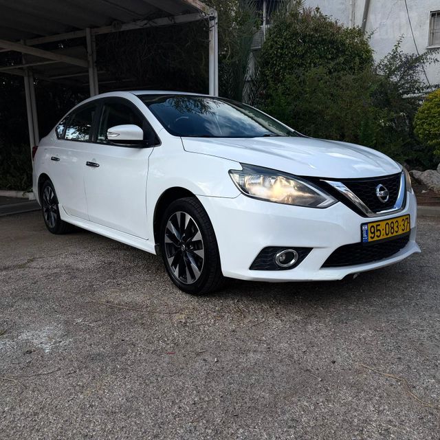 ניסאן סנטרה
