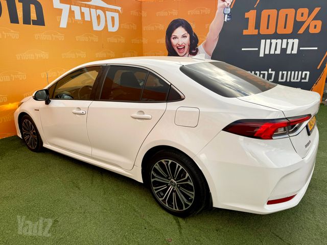 טויוטה קורולה