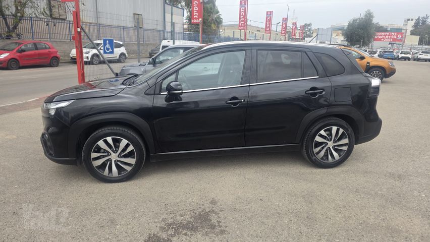 סוזוקי S-Cross
