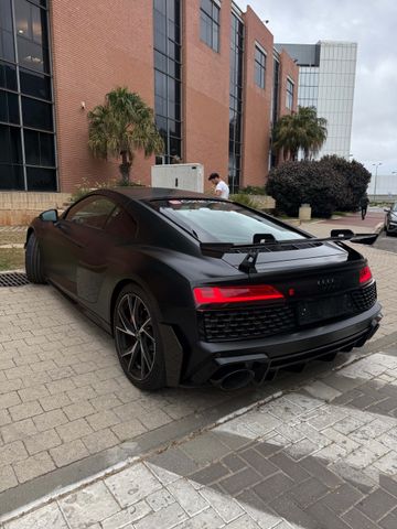 אאודי R8