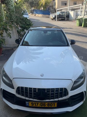 מודעת רכב מרצדס-בנץ C-class