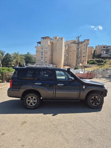 יונדאי טאראקן