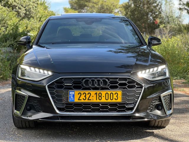 אאודי A4