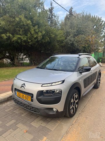 סיטרואן C4