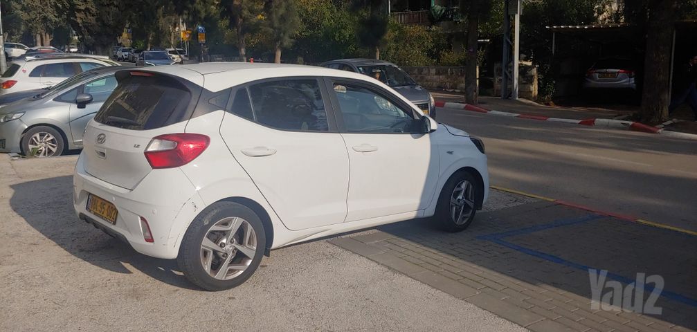 יונדאי i10