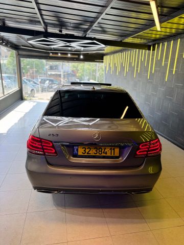 מרצדס-בנץ E-class