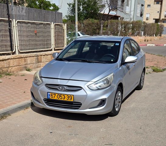 מודעת רכב יונדאי אקסנט i25