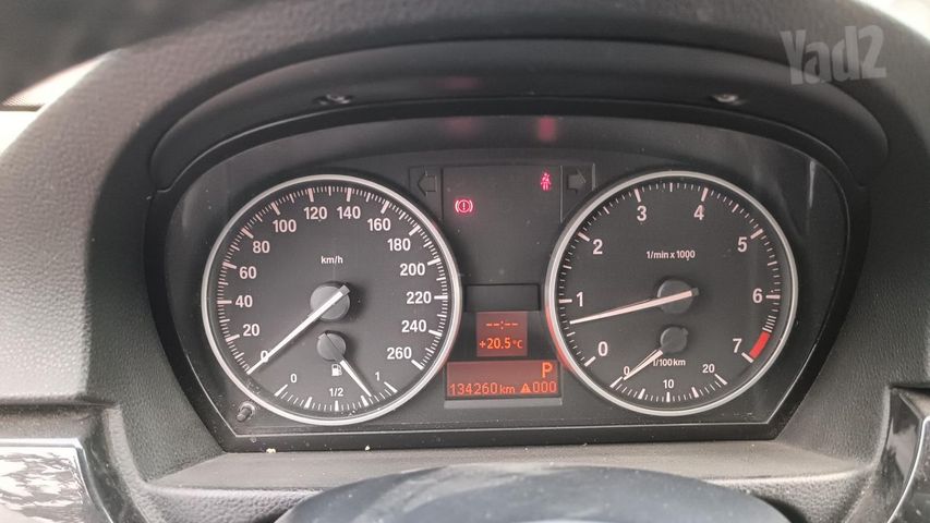 מודעת רכב ב מ וו סדרה 3