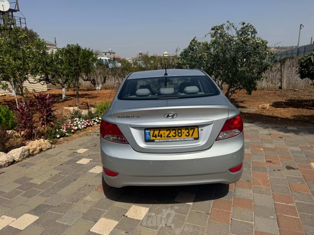 מודעת רכב יונדאי אקסנט i25