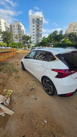 יונדאי i20