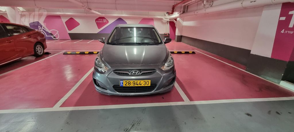 יונדאי אקסנט i25