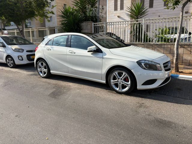 מרצדס-בנץ A-class