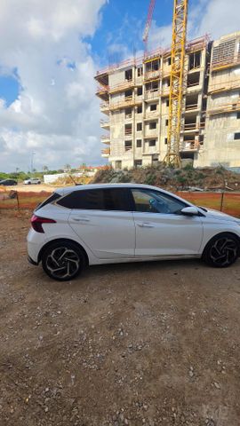 יונדאי i20