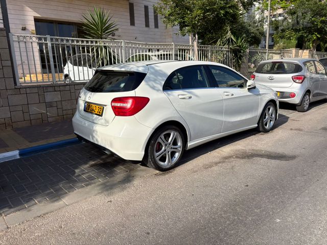 מרצדס-בנץ A-class