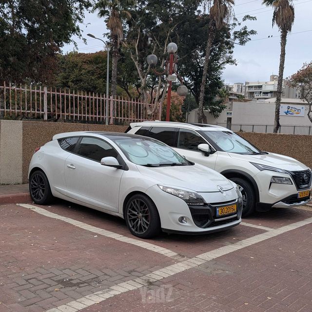 רנו מגאן