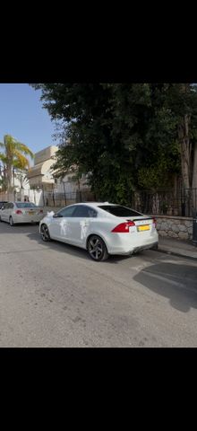 וולוו S60