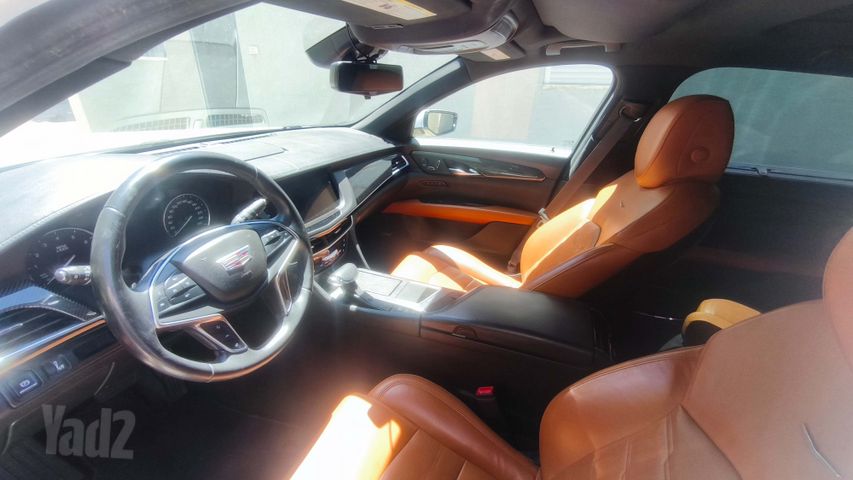קאדילק CT6