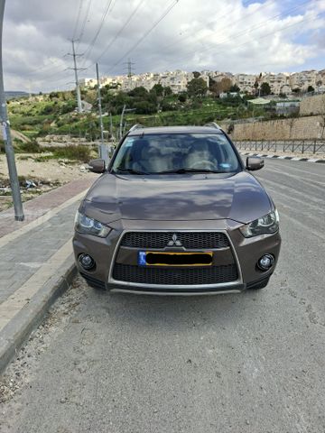 מודעת רכב מיצובישי אאוטלנדר