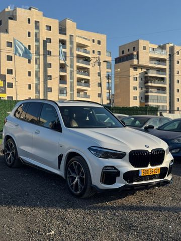 ב מ וו X5