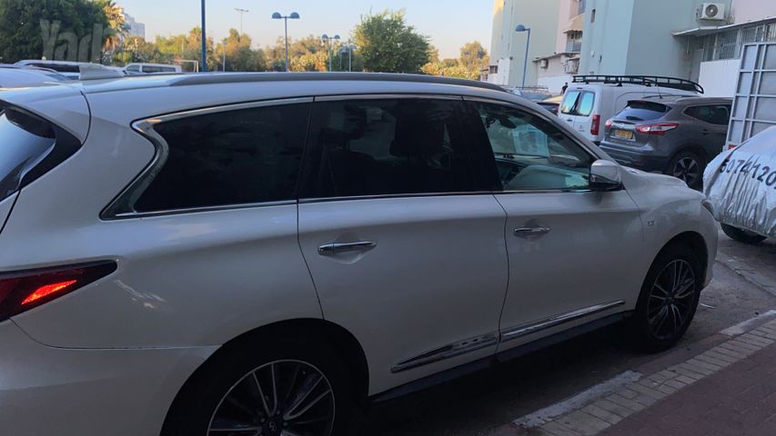 אינפיניטי QX60