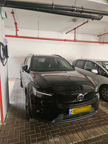 וולוו XC40