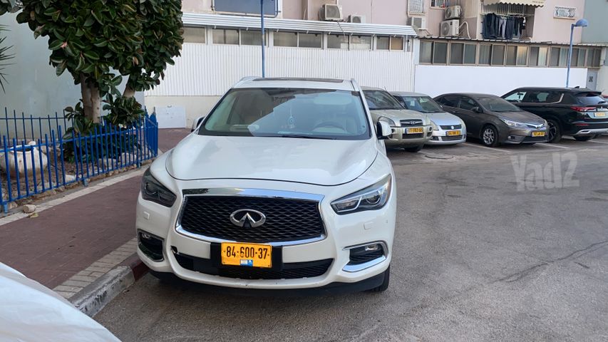 אינפיניטי QX60