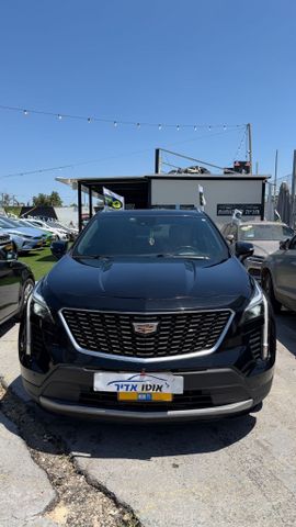קאדילק XT4