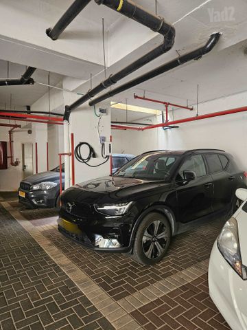 וולוו XC40