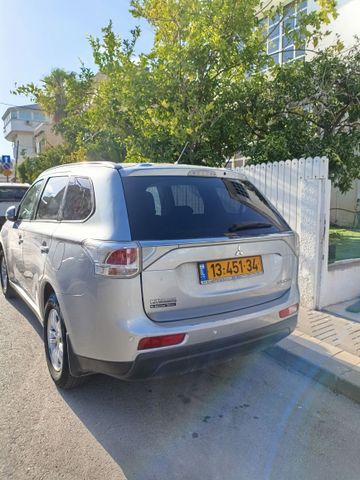 מודעת רכב מיצובישי אאוטלנדר