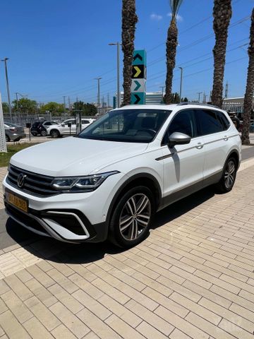 פולקסווגן טיגואן אולספייס