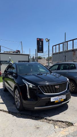 קאדילק XT4