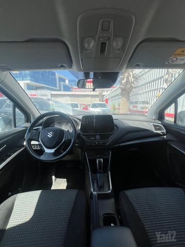 סוזוקי S-Cross