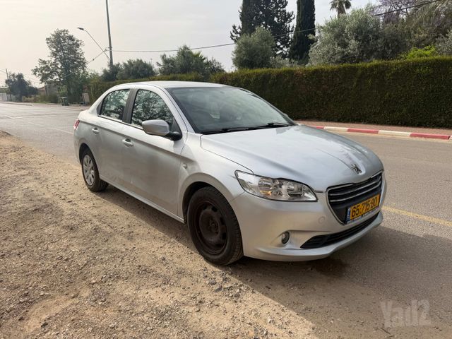 פיג'ו 301