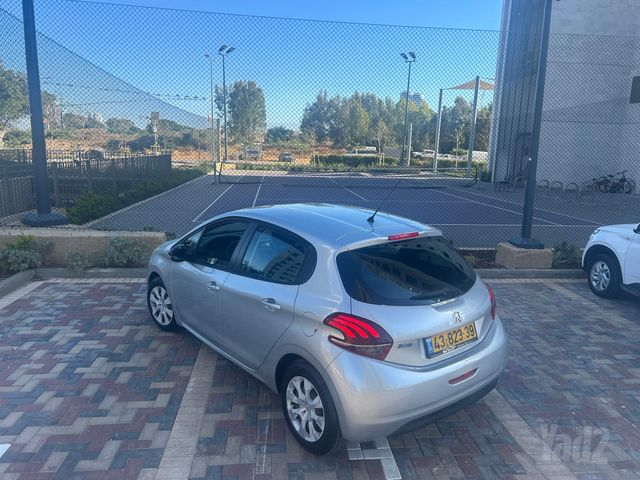מודעת רכב פיג'ו 208 1