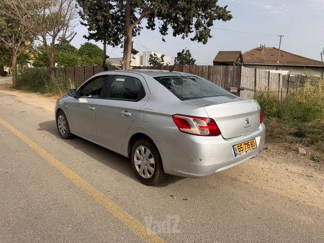 פיג'ו 301