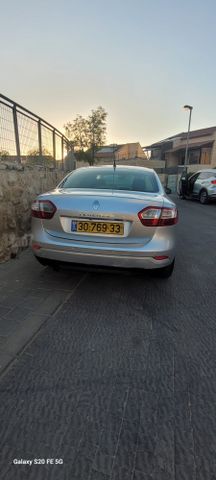 רנו פלואנס