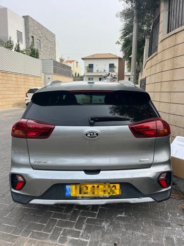 קיה נירו