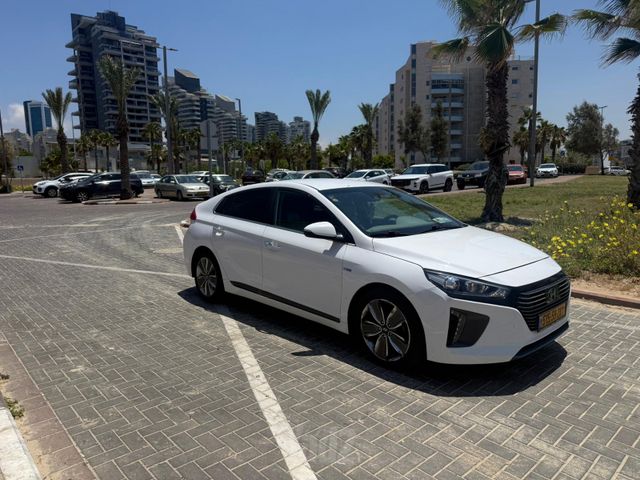 יונדאי איוניק