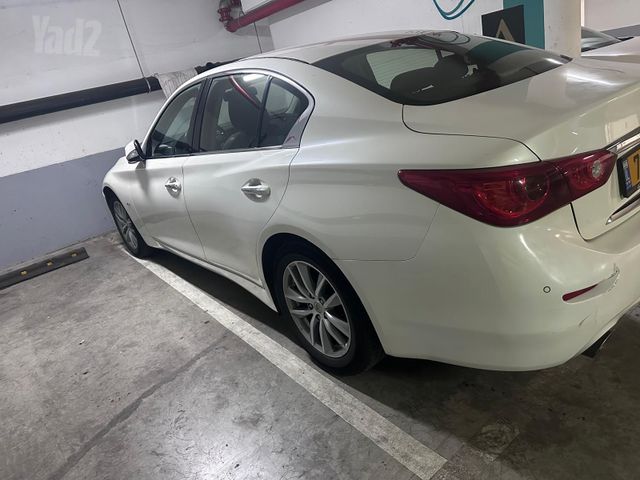 אינפיניטי Q50