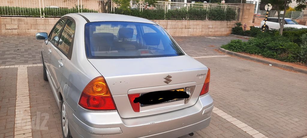 סוזוקי ליאנה