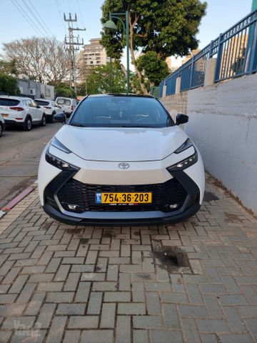 טויוטה C-HR