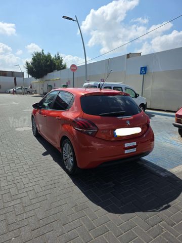 פיג'ו 208
