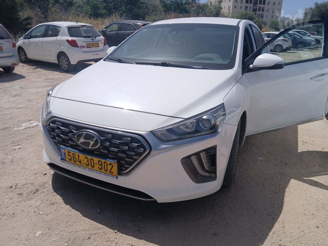 יונדאי איוניק